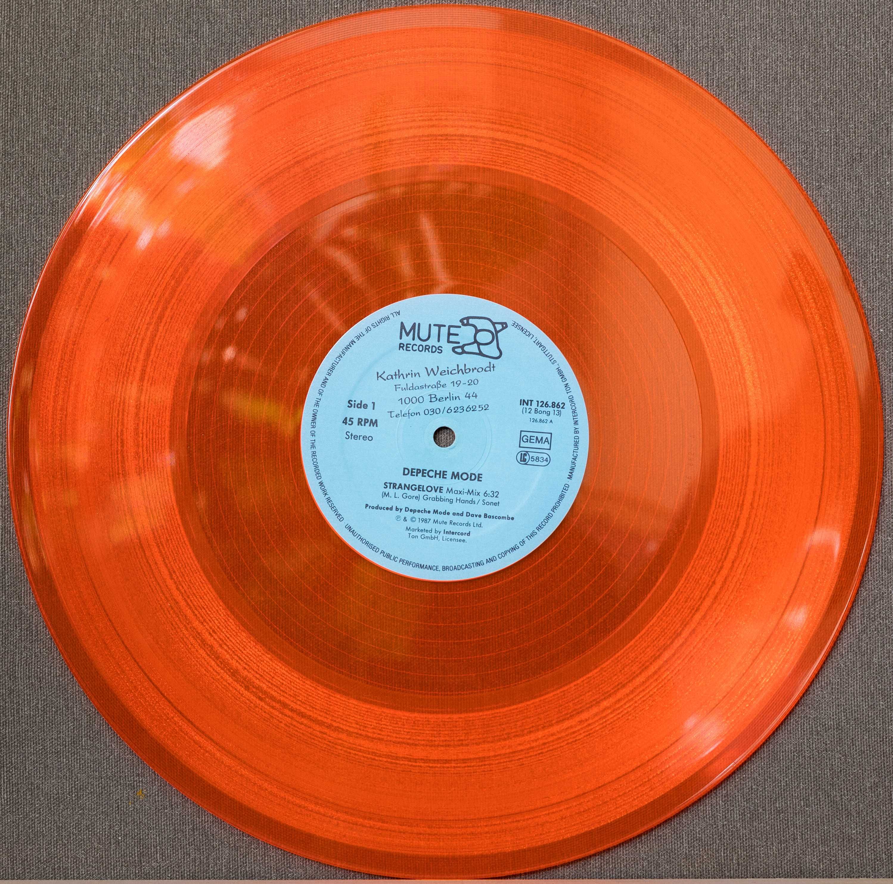 Depeche Mode - Strangelove - INT 126.862 - Orange