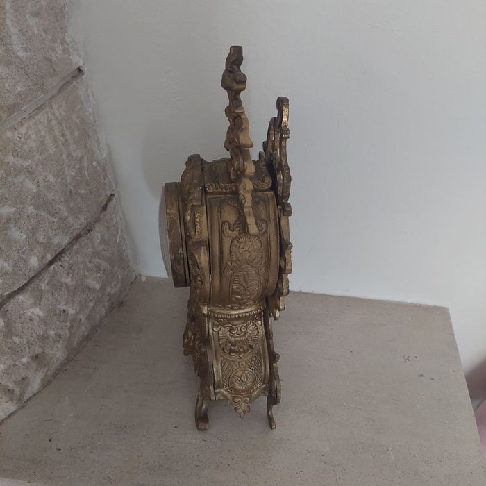 Relógio de mesa antigo Mercedes