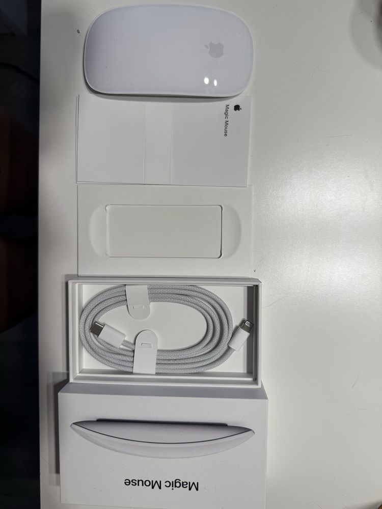 Magic Mouse mk2e3za/a macbook