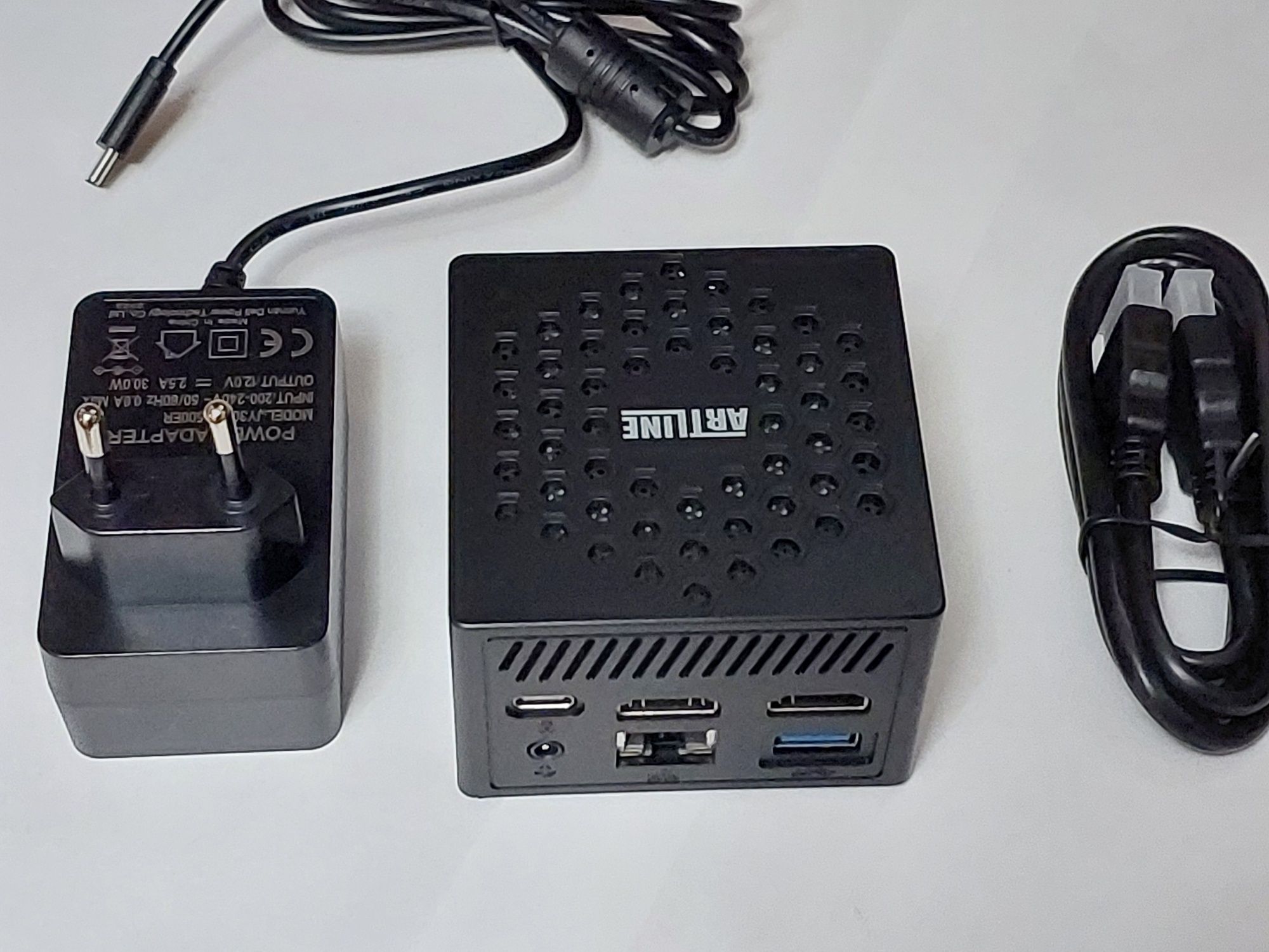 Неттоп ARTLINE Business B10 (B10v17)