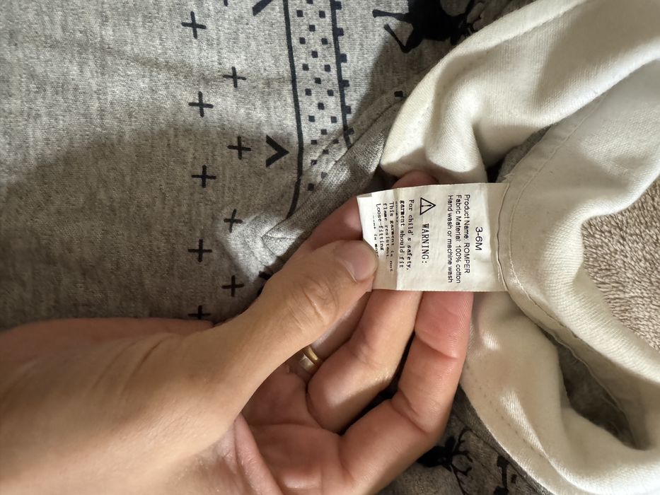 Новорічні костюми для немовлят