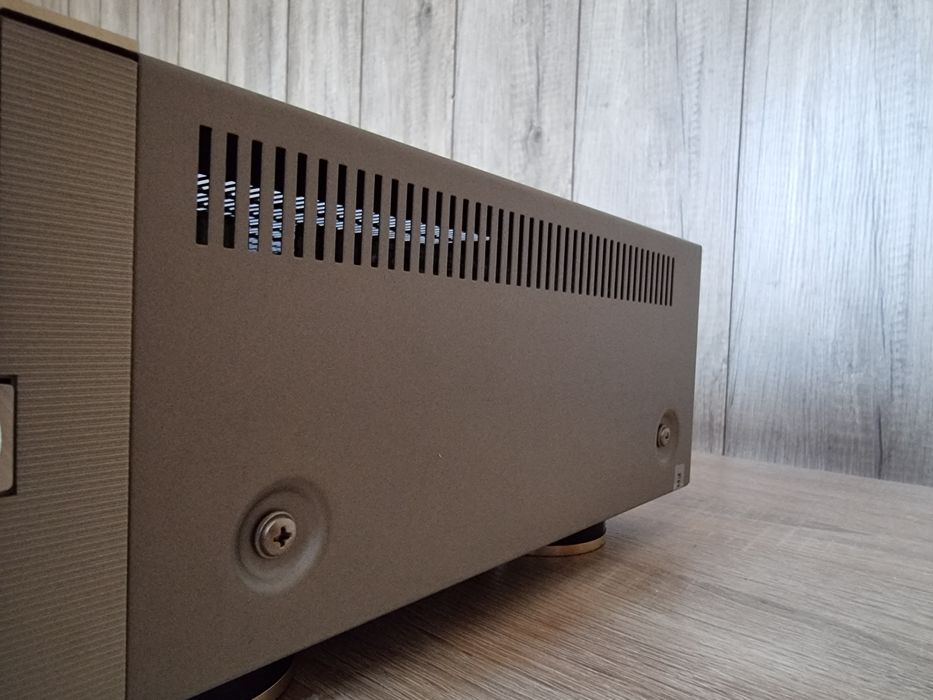 DENON -amplituner DRA-565 RD (rezerwacja do 10.11.)