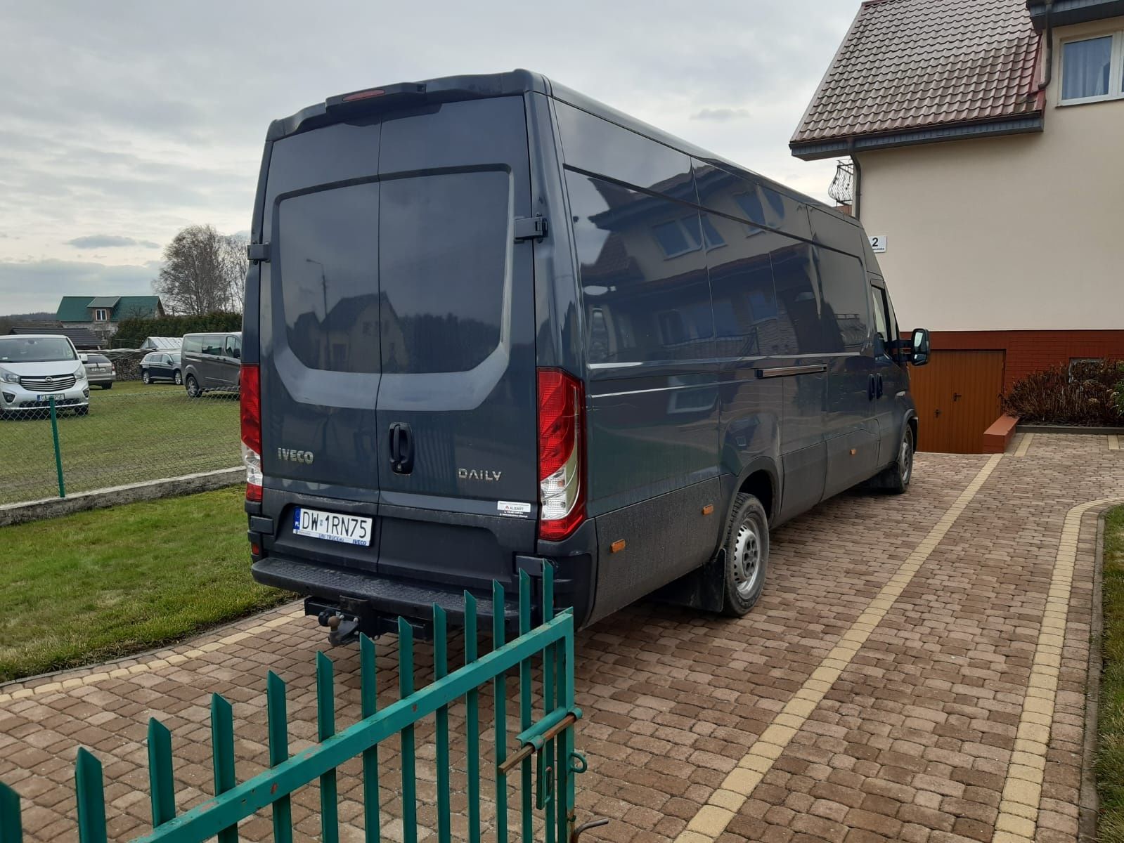 Wynajem pojazdow Iveco Daily L4H2