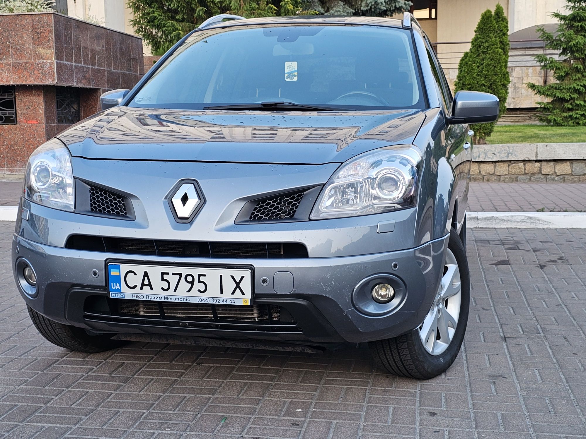 Легковий автомобіль