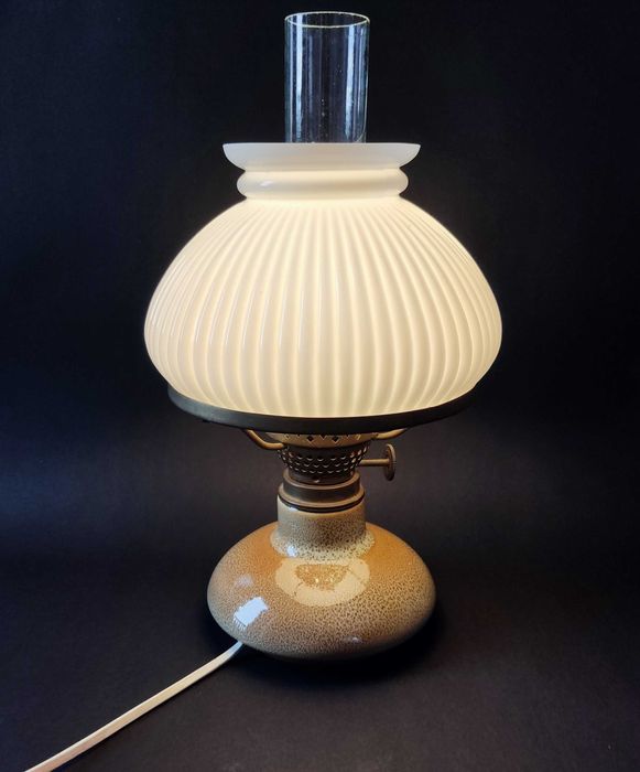 Lampka na podstawie Mirostowice - stan idealny