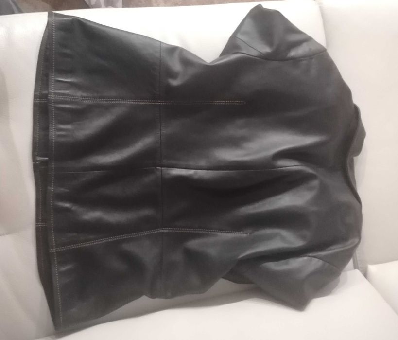 Casaco senhora em pele / couro