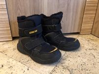 Buty zimowe chłopięce rozmiar 30