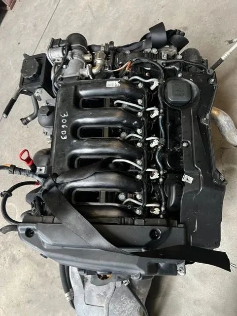 Motor BMW 330 530 E90 E91 E93 E60 E61 3.0 306D3