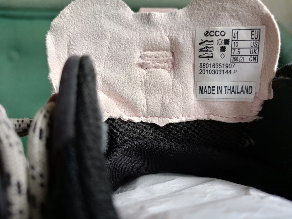 Кроссовки женские из натуральной кожи  ECCO MULTI-VENT W