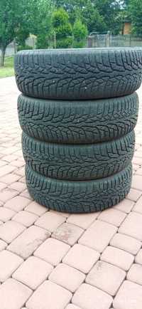 Komplet opon zimowych Nokian Tyres iLine 185/65R15 88T 2015