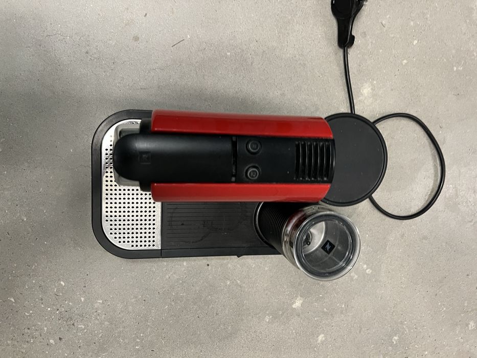 Ekspres KRUPS ze spieniaczem mleka kapsulki