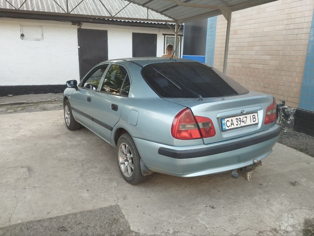 Продам Міцубісі карізма