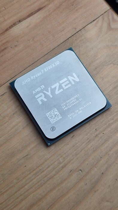 Procesor Ryzen 7 5700X3D (nowy, gwarancja)