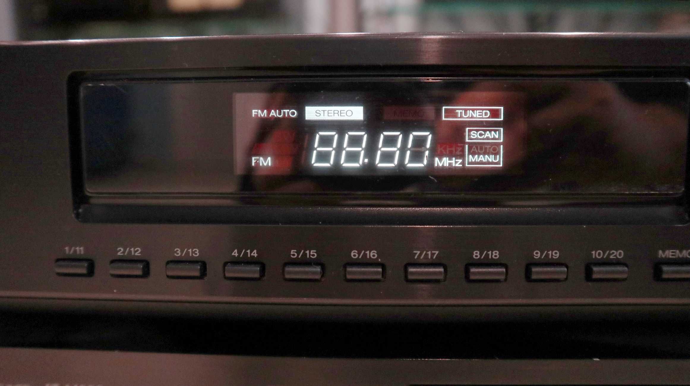 ФМ тюнер AKAI AT-A301 AKAI AT-M659  Akai A&D DA-F930
