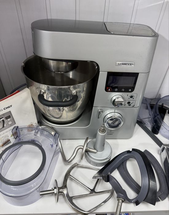 Кухонний комбайн Kenwood KCC90