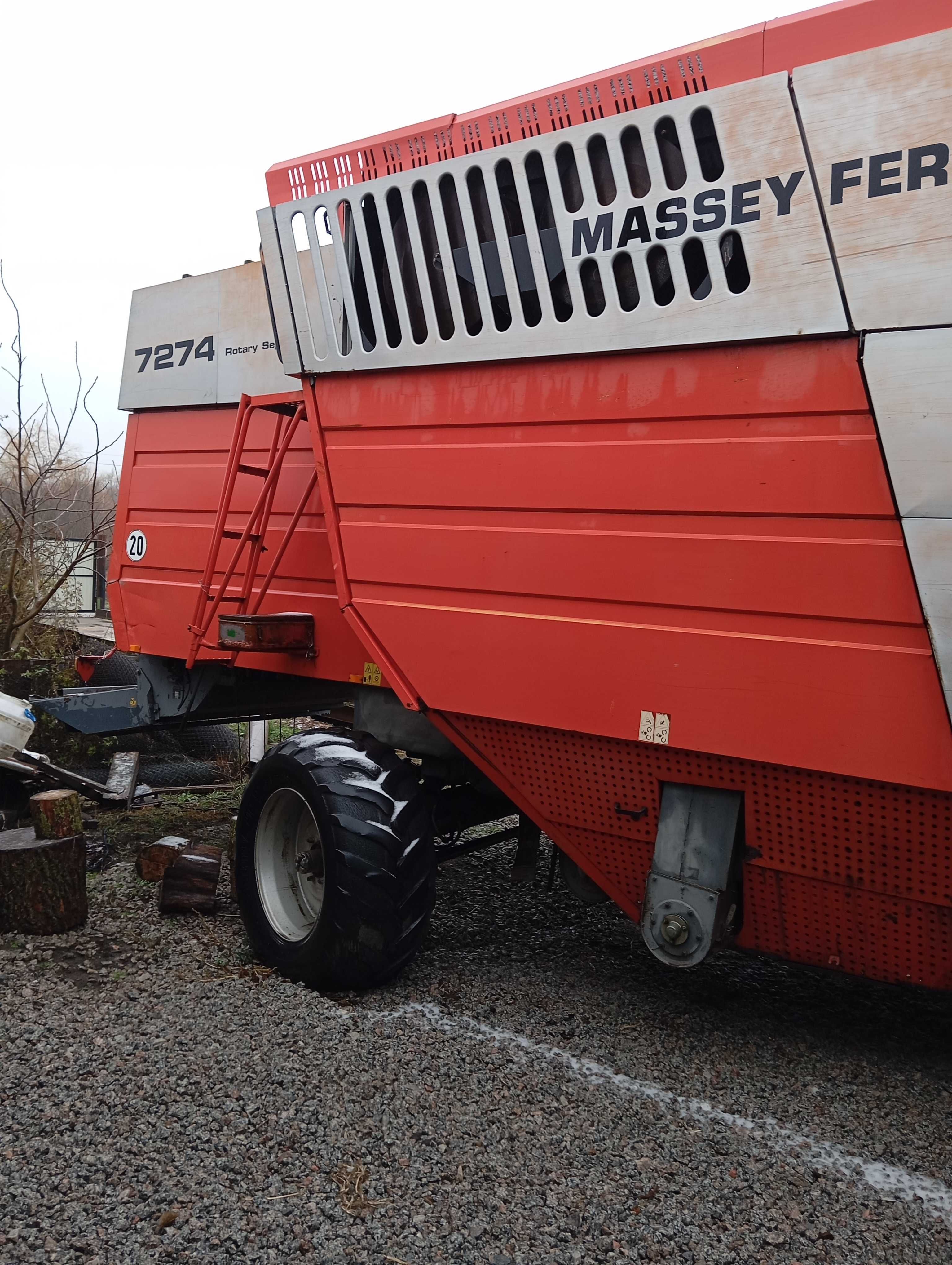 Massey Fercuson 7274