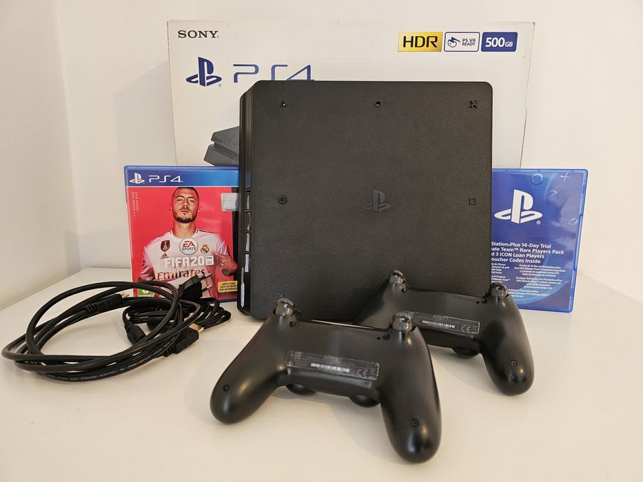 PlayStation 4 Slim 500GB - Preto
