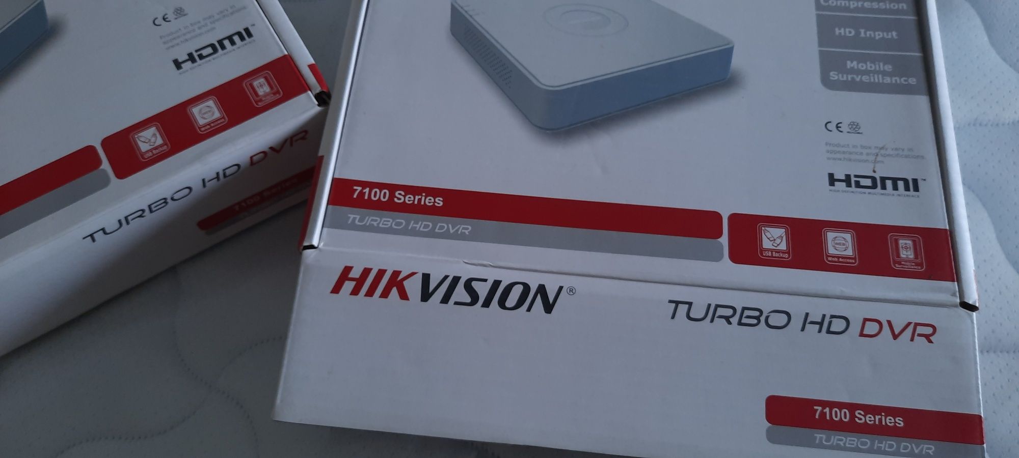 Відеореєстратор Hikvision