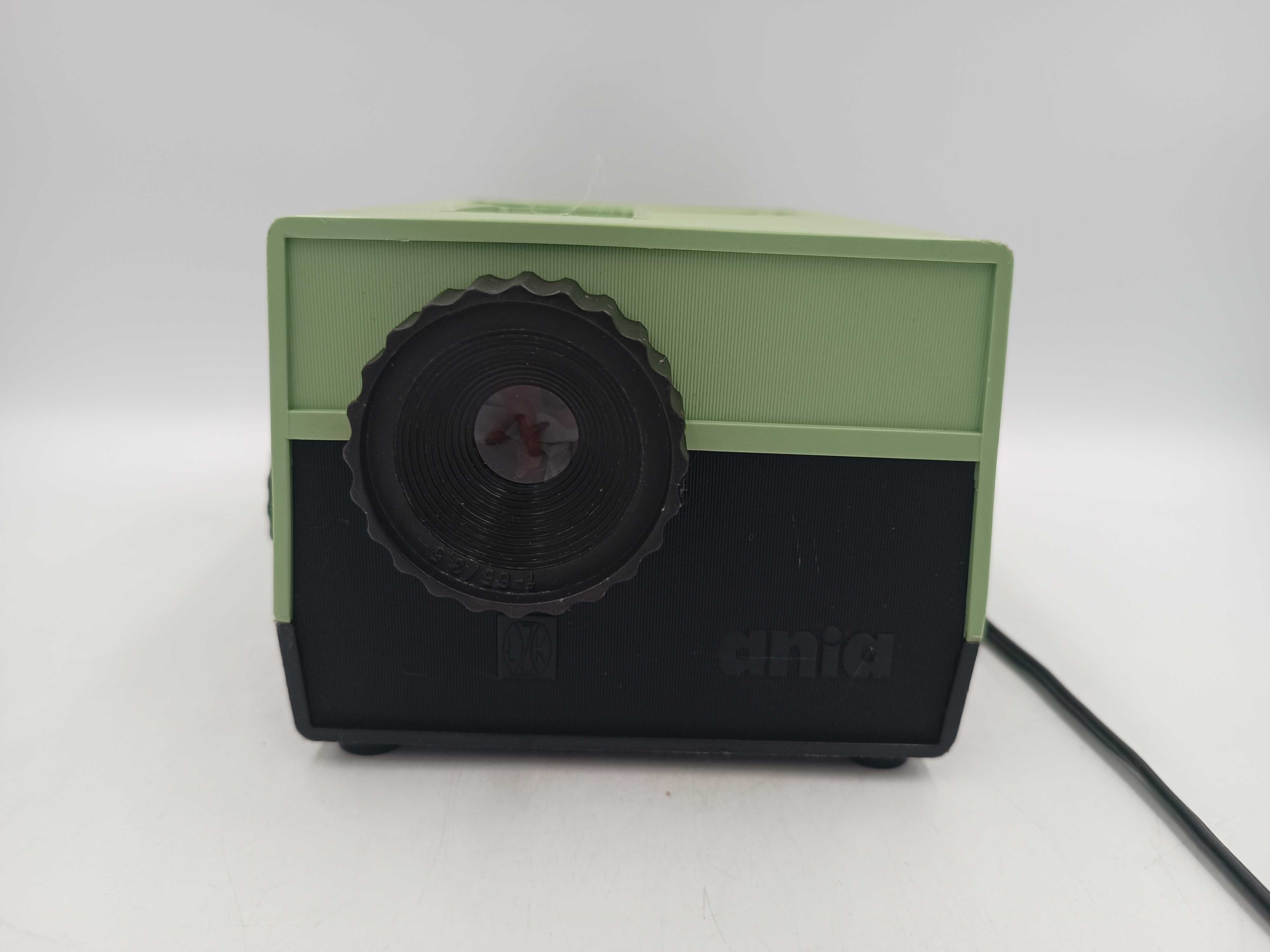 Rzutnik ANIA projektor diaskop do bajek z PRL + GRATIS