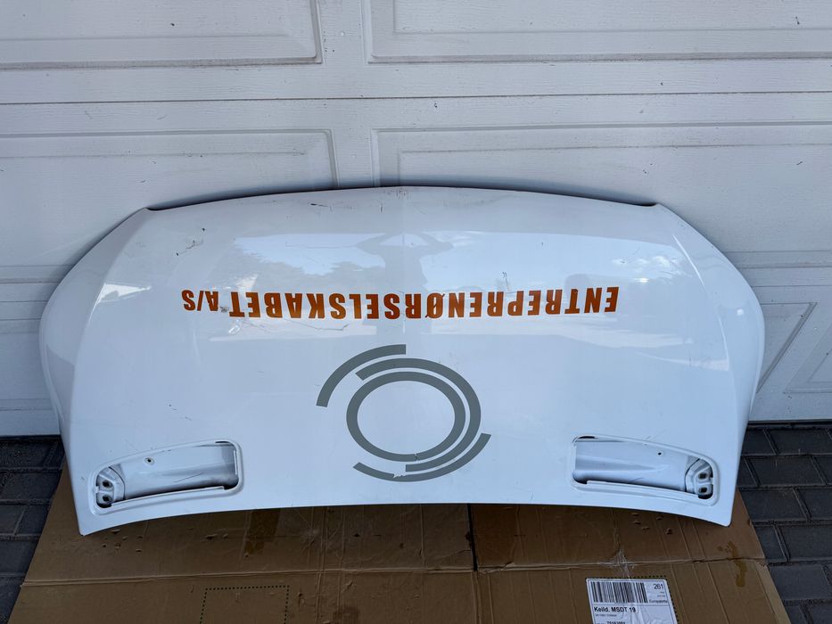 mercedes sprinter w907 w910 2019- maska biala ladna oryginal