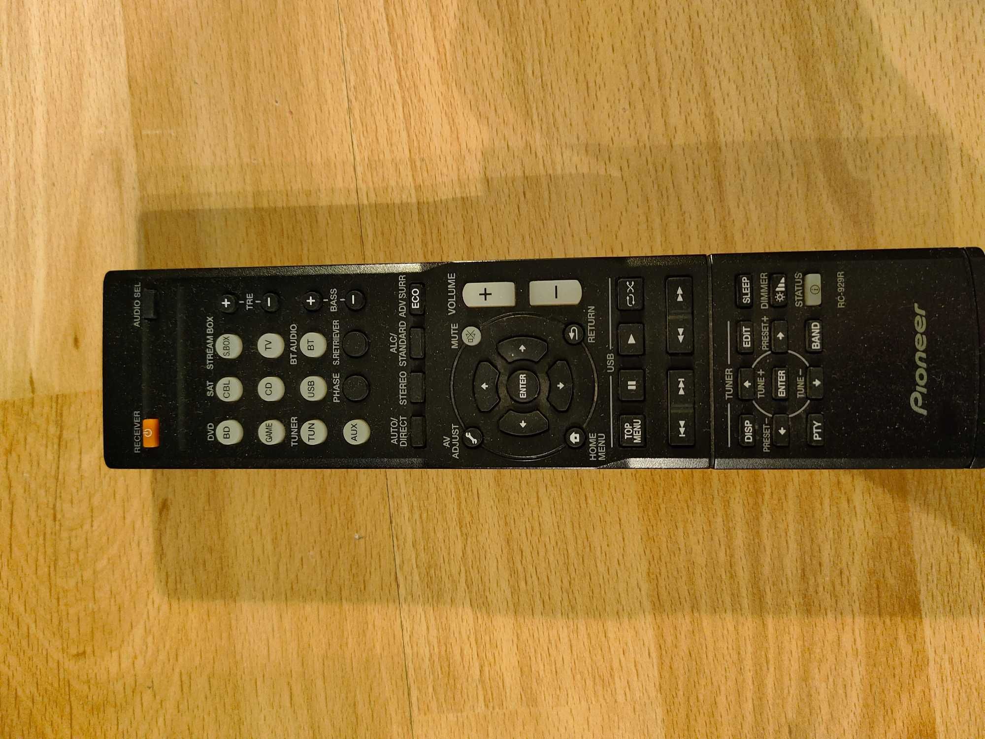 Amplituner Pioneer VSX-531-K (stan b.dobry)