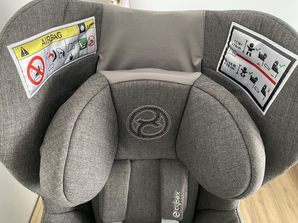 Cadeira Cybex Sirona Z+ com base Z rotativa isofix