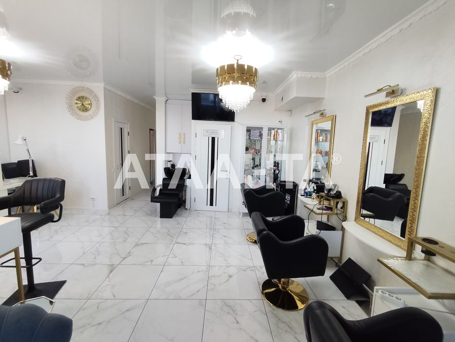 Продается действующий салон красоты в ЖК  7 Небо