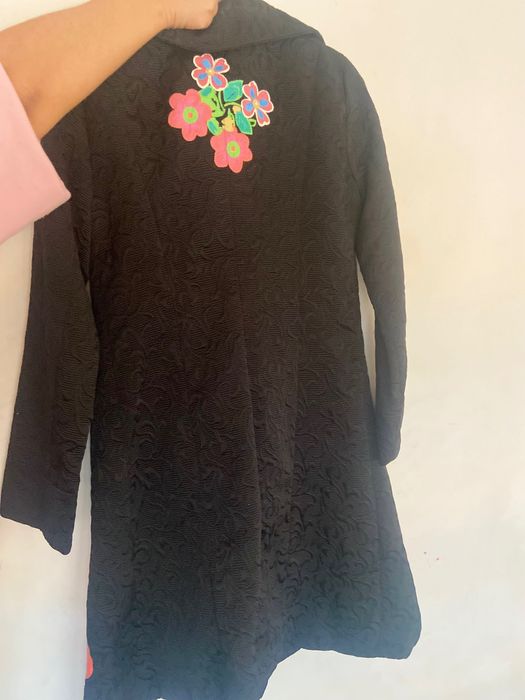 Casaco desigual estampado