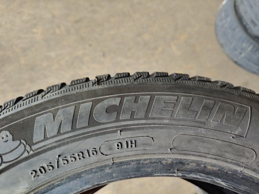 205/55R16 91H Michelin Alpin5       Z619/130A