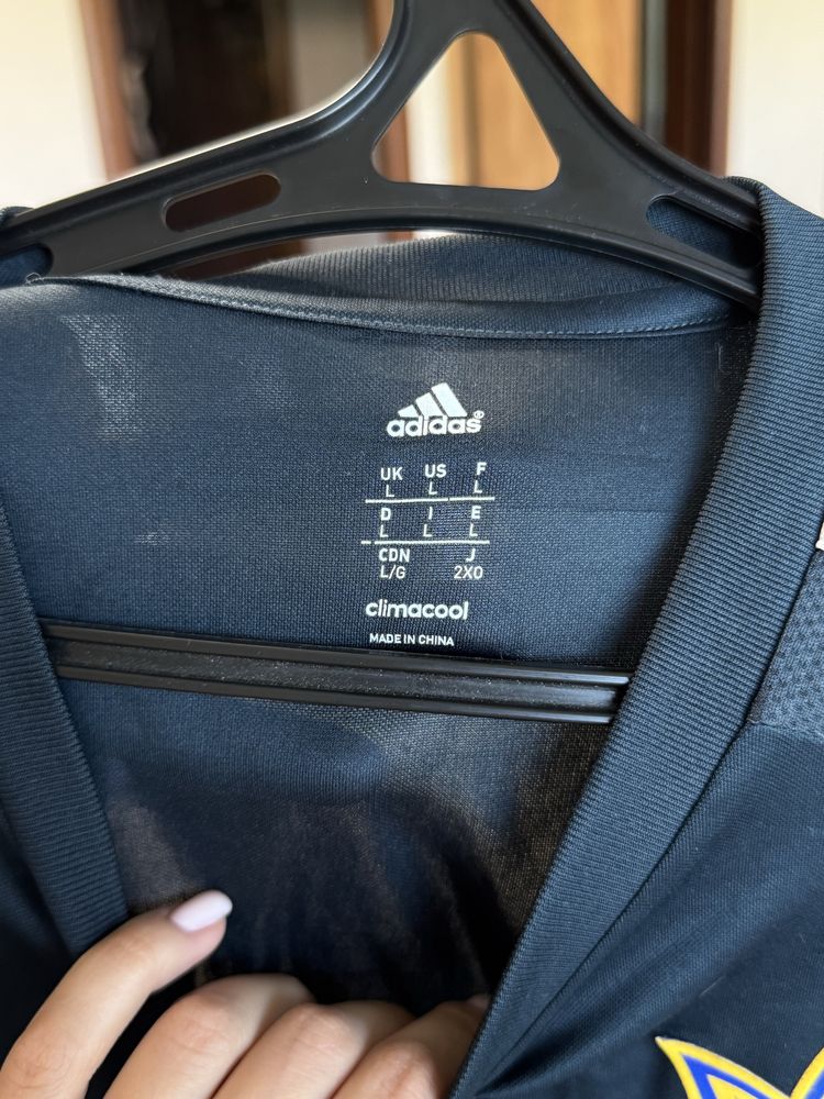 Adidas кофта, розмір L