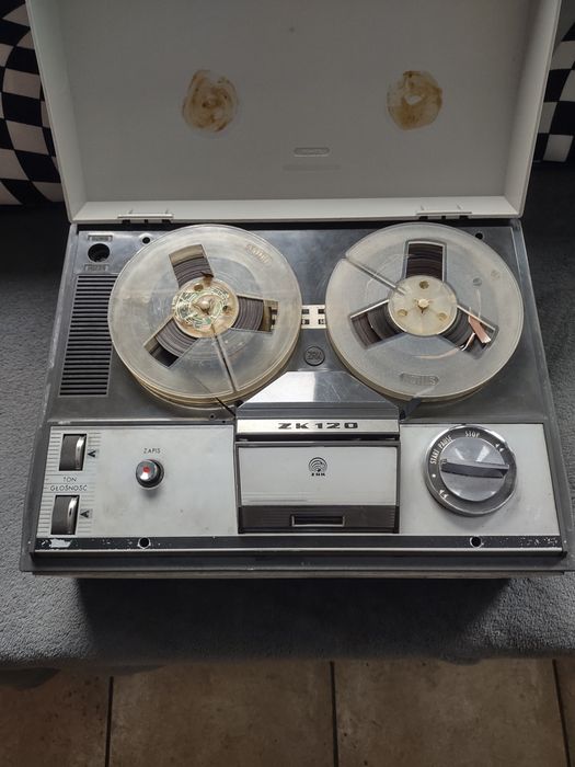 Magnetofon szpulowy UNITRA ZK-120