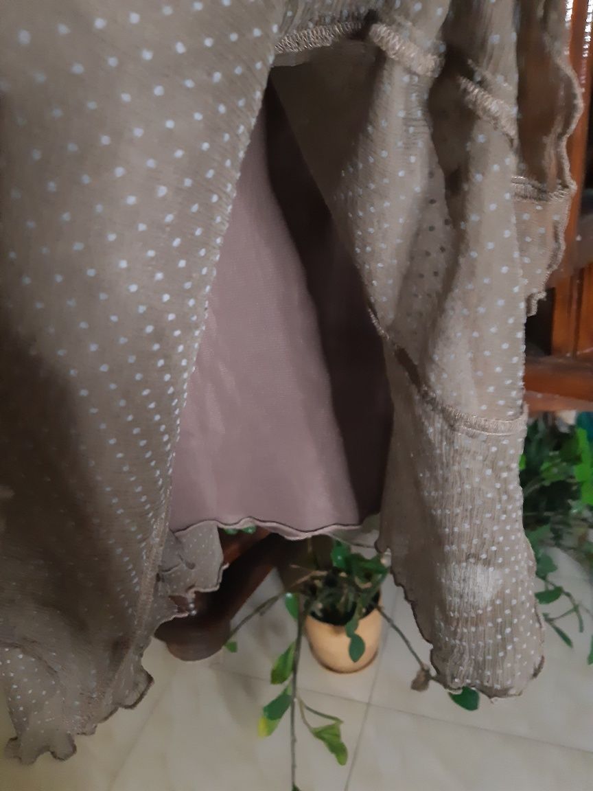 Elegancki jedwabny zestaw kostium bluzka i spódnica koronka naf naf 40