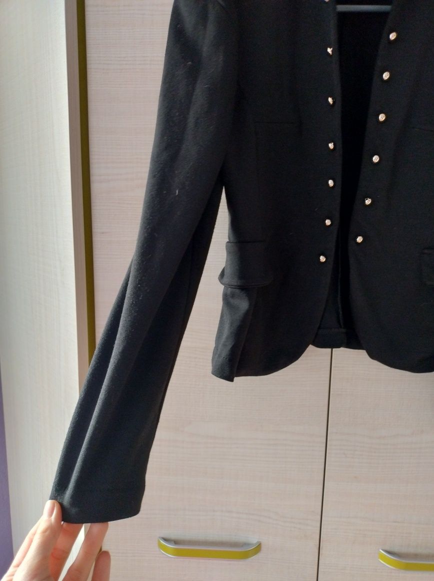 Żakiet damski elegancki