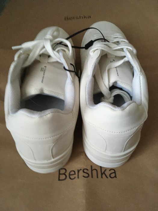 Nowe Odblaskowe buty Bershka, rozmiar 43, Okazja!
