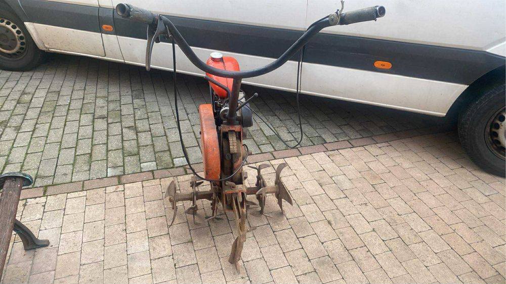 Glebogryzarka dwusuwowa