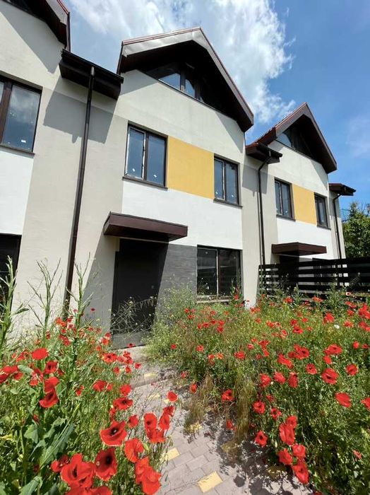 Таунхаус ,93 м2, два этажа