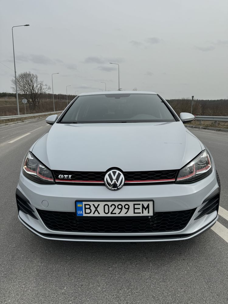 Volkswagen Golf Gti 7.5 2018