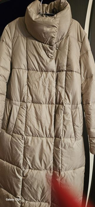 Продам зимову курточку 46 розміру