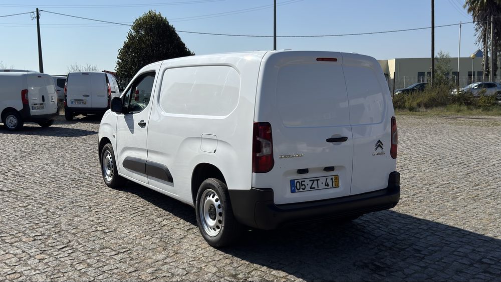 Citroen berlingo longa 3 lug 2020