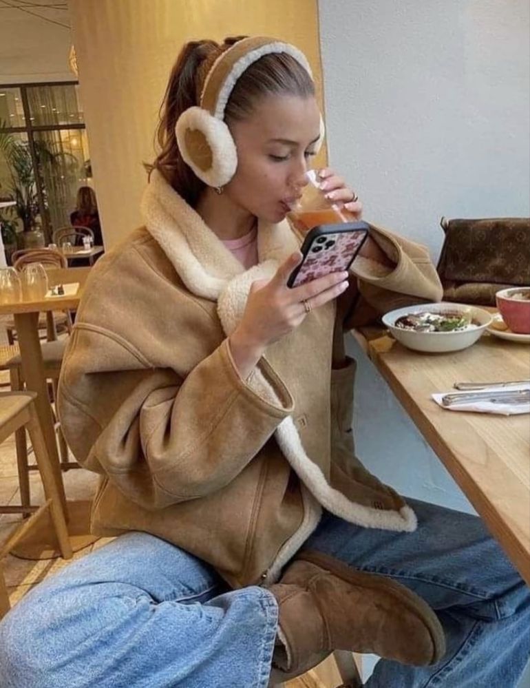 Навушники хутряні оригінал ugg