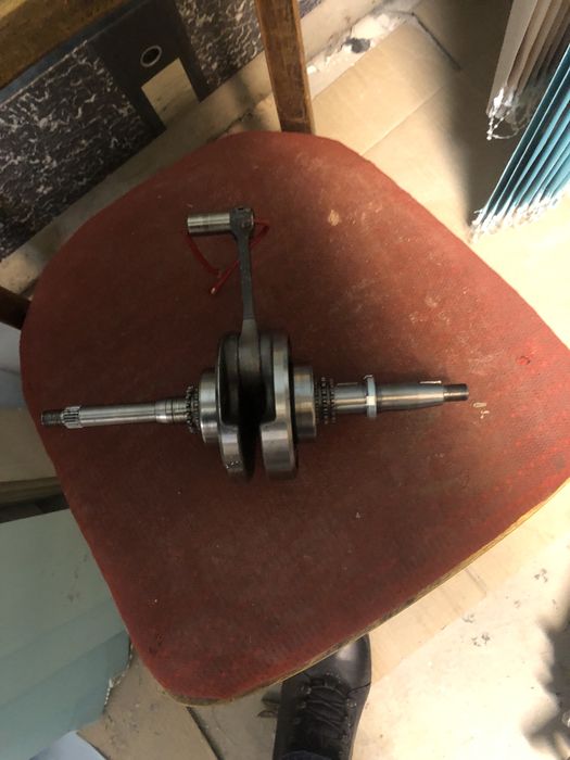 Коленвал мопеда 500 грн