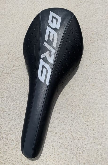 Selim usado em bom estado