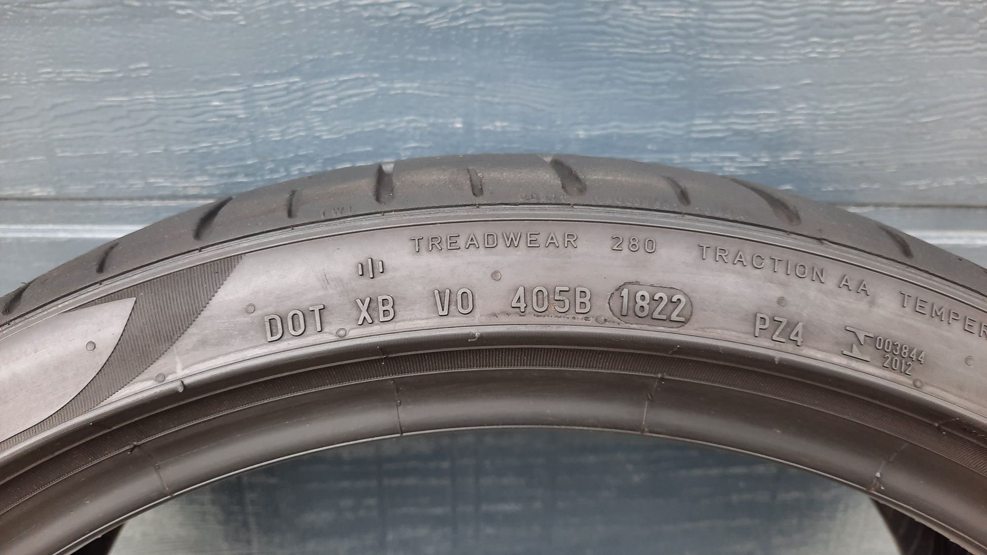 Pirelli 235/35 R19 P Zero 6 mm 2022
