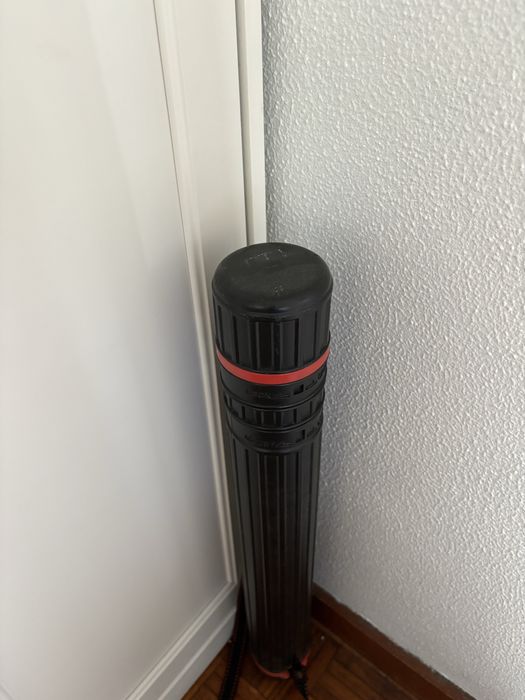 Tubo para desenhos extensível