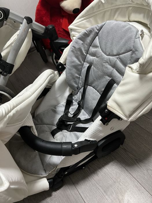 Коляска 2 в 1 Junama Diamond.