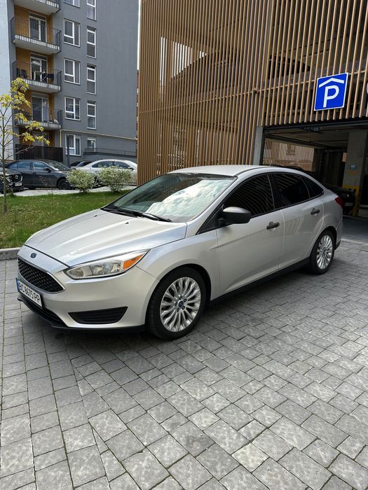 Оренда авто Львів в таксі / особисті цілі Ford Focus 3