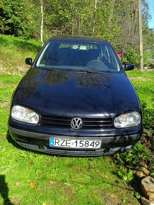 Golf 4 1.4 benzyna