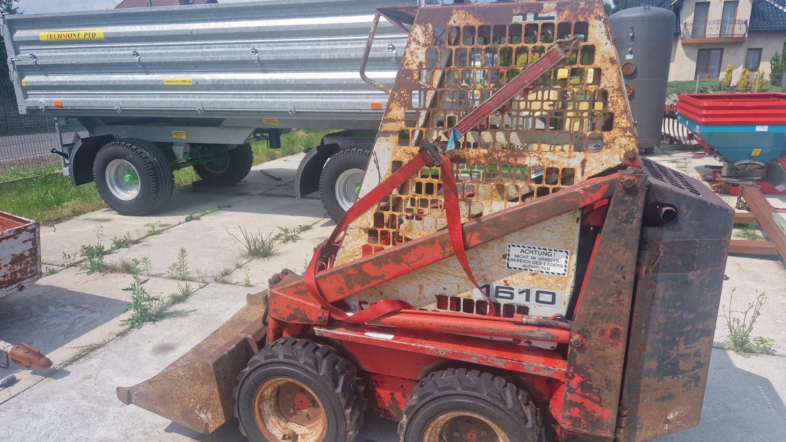Gehl  1610 Bobcat 310 ładowarka