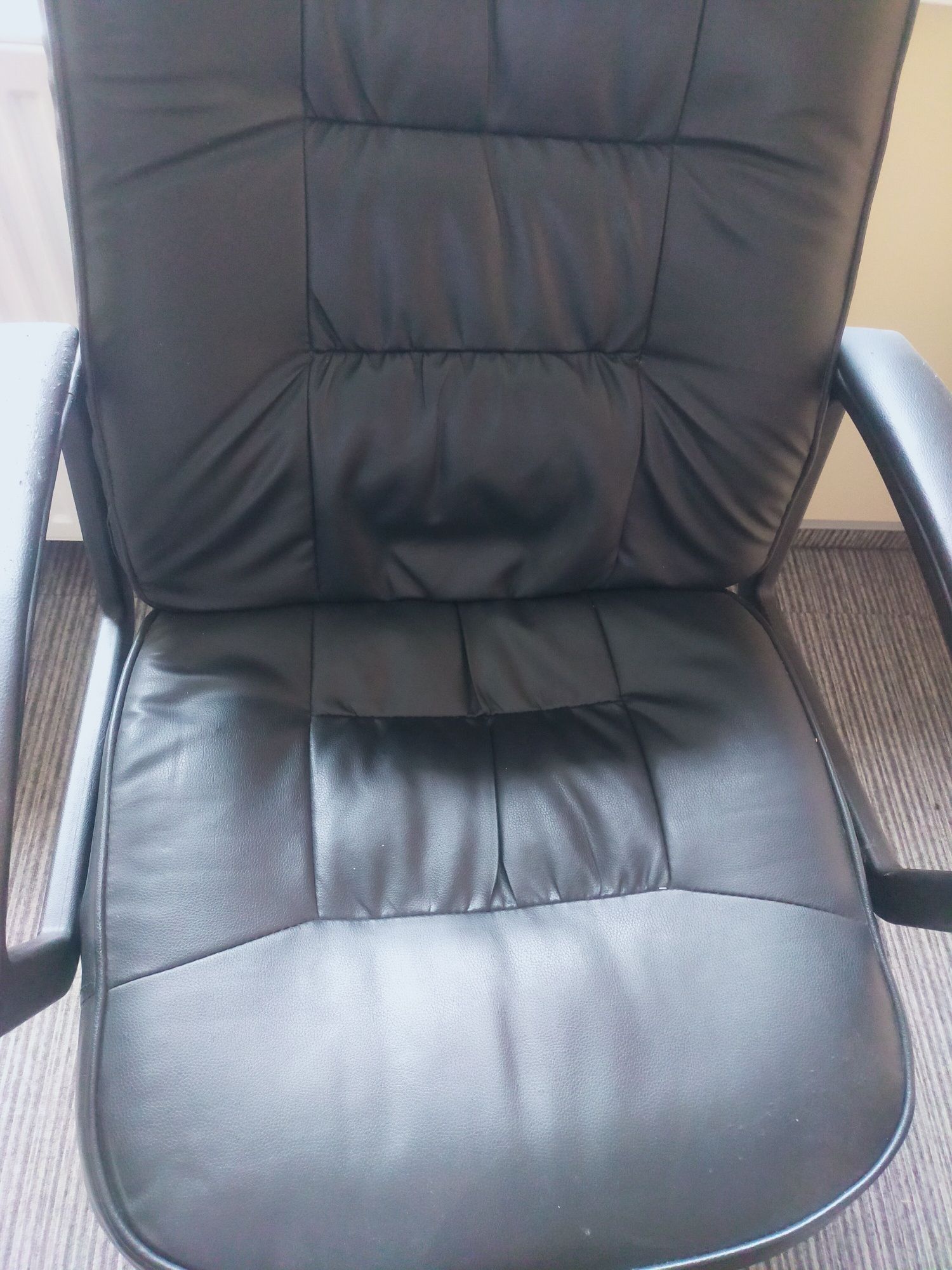 Fotel biurowy duży czarny