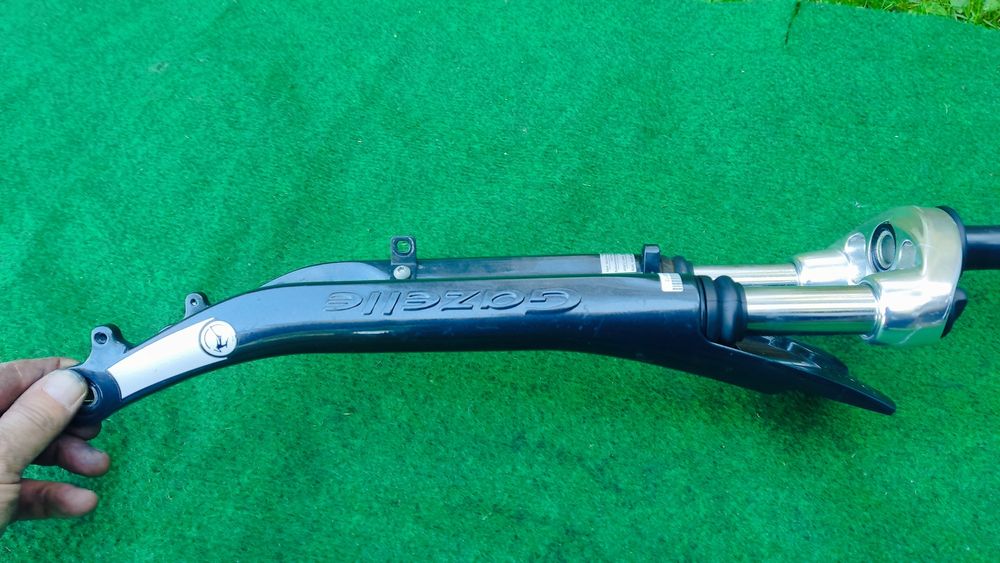 Widelec Gazelle z amortyzatorem 28 cali